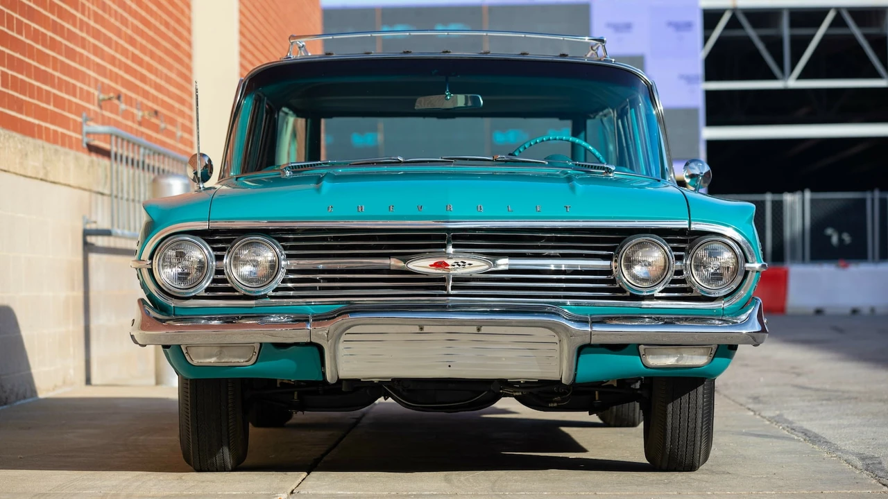1960 Chevrolet Nomad - Image 14 of 28