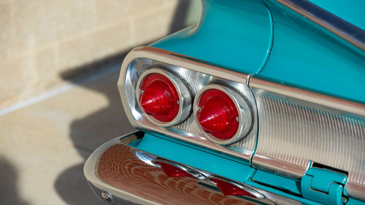 1960 Chevrolet Nomad - Image 15 of 28