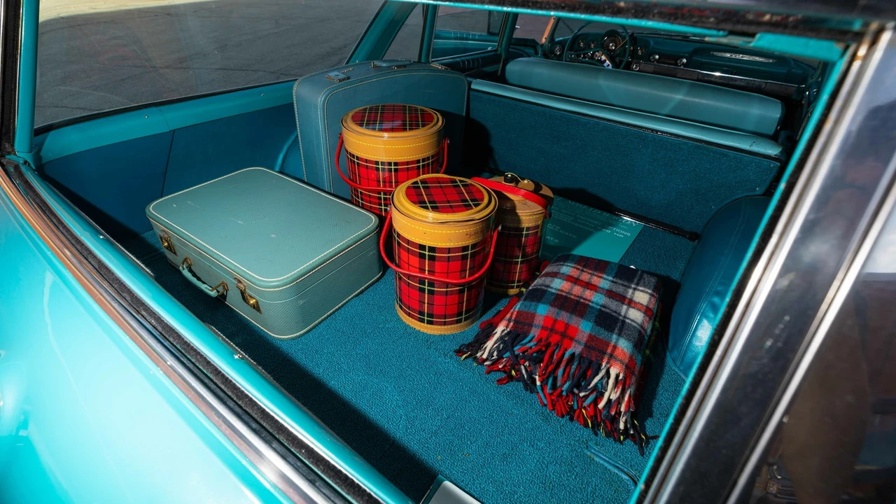 1960 Chevrolet Nomad - Image 19 of 28