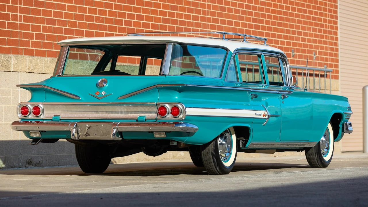 1960 Chevrolet Nomad - Image 3 of 28