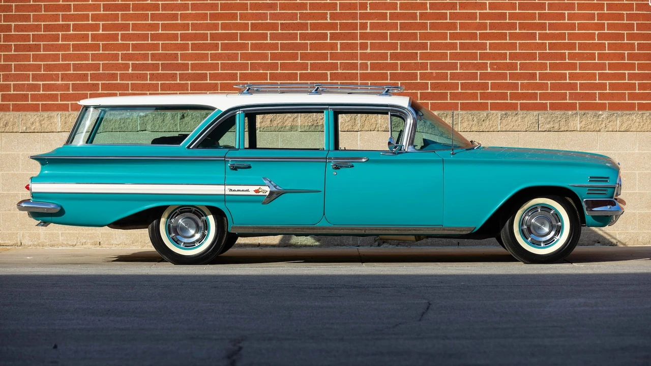 1960 Chevrolet Nomad - Image 8 of 28