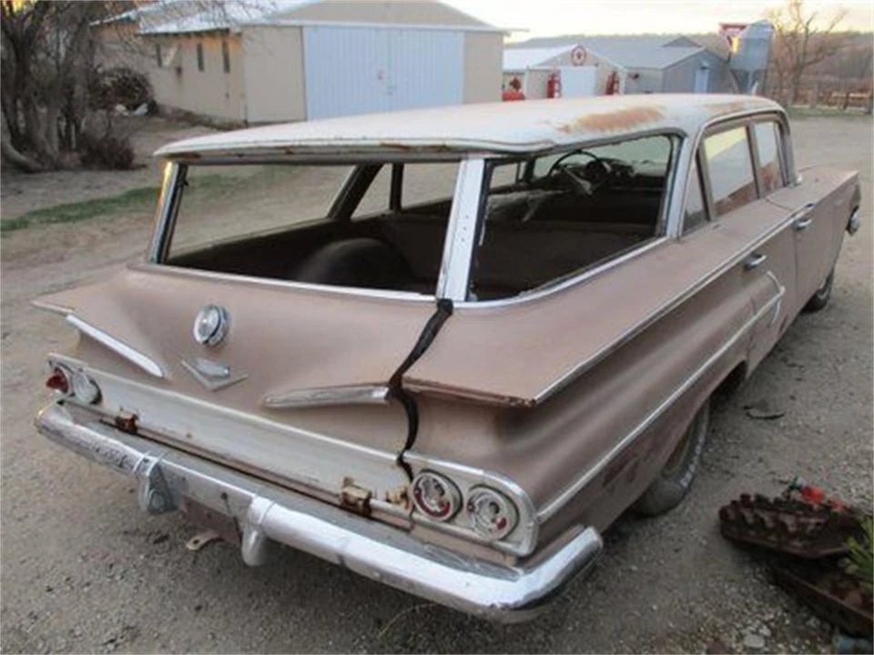 1960 Chevrolet Nomad - Image 10 of 16