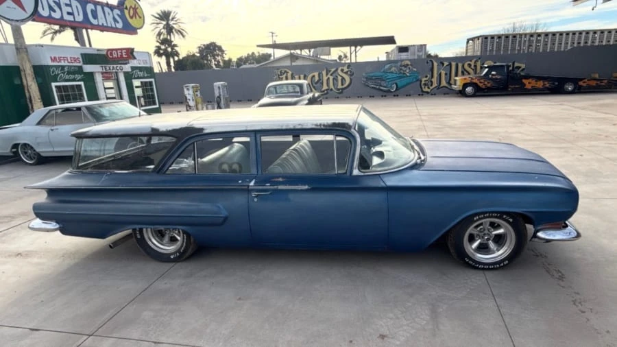 1960 Chevrolet Nomad - Image 3 of 8