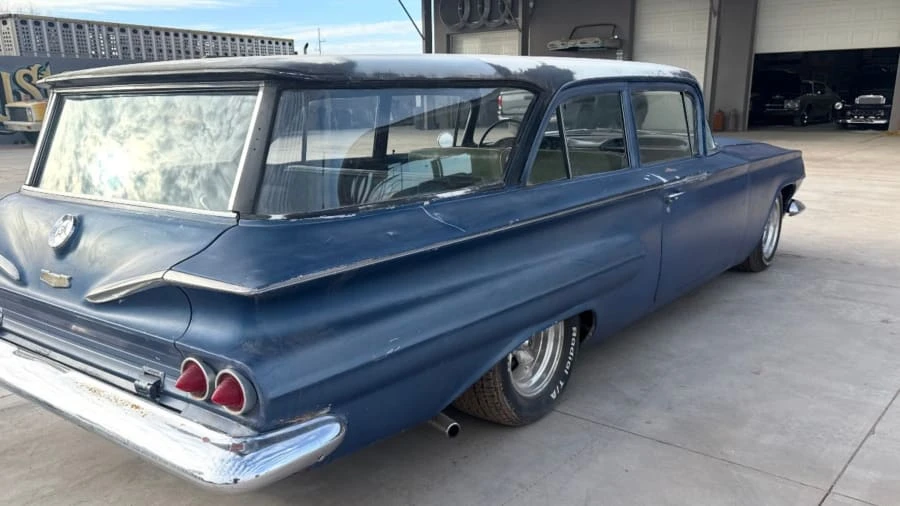 1960 Chevrolet Nomad - Image 2 of 8