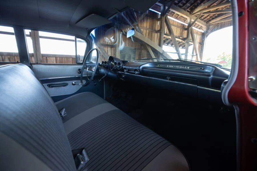 1960 Chevrolet Nomad - Image 13 of 17