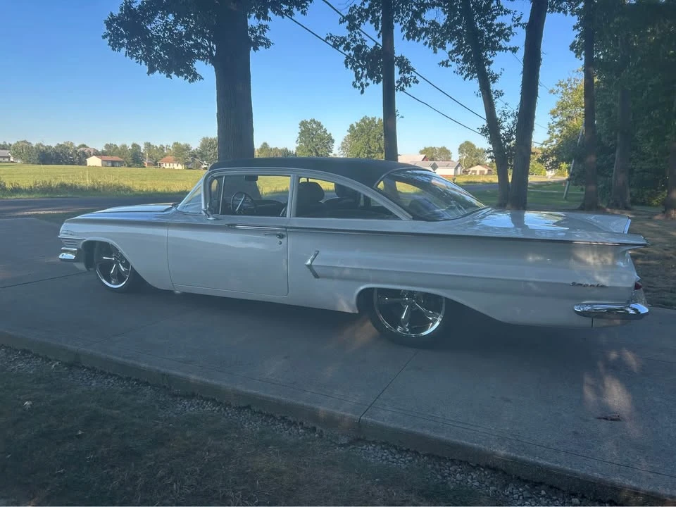 1960 Chevrolet Biscayne - Image 2 of 8