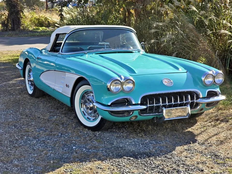 1960 Chevrolet Corvette C1 - Image 1 of 10