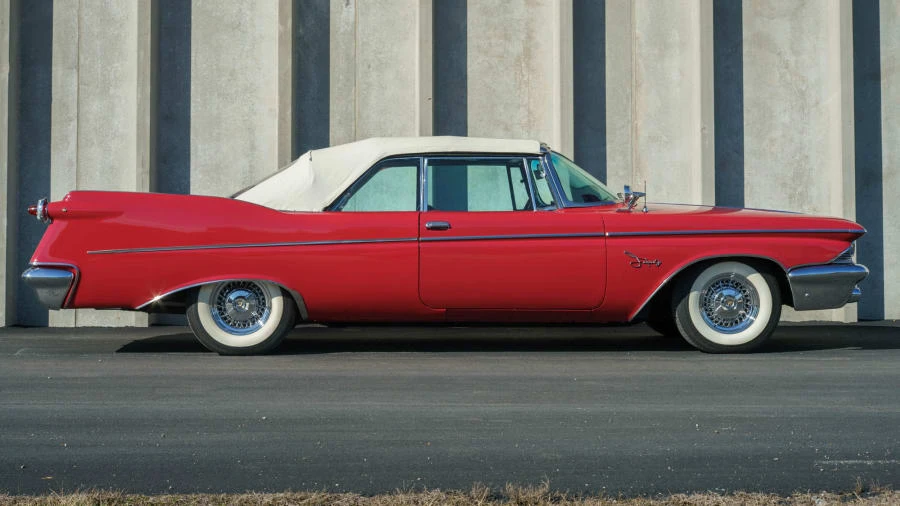 1960 Chrysler Imperial 2nd Gen - Image 13 of 20