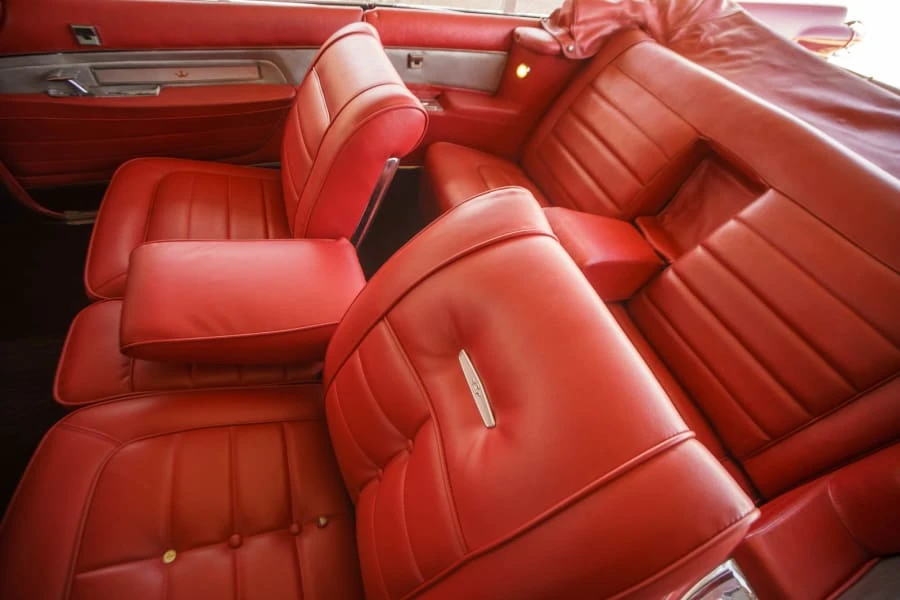 1960 Chrysler Imperial 2nd Gen - Image 15 of 20