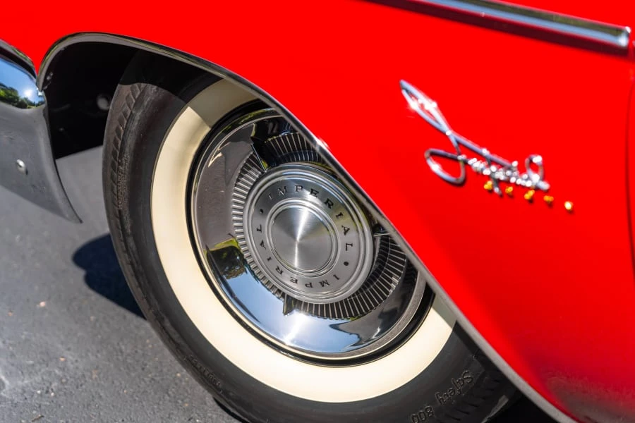 1960 Chrysler Imperial 2nd Gen - Image 10 of 31