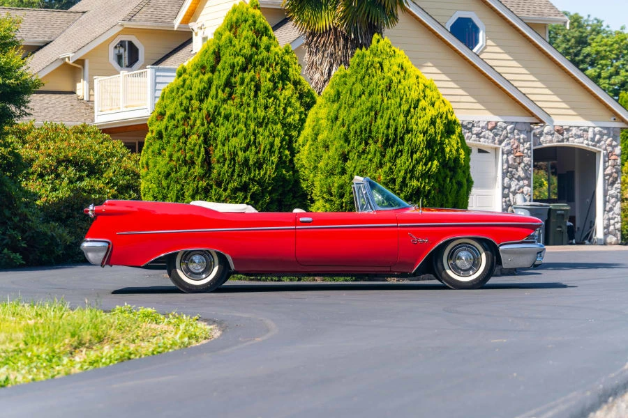1960 Chrysler Imperial 2nd Gen - Image 2 of 31