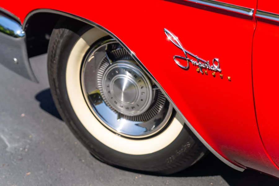 1960 Chrysler Imperial 2nd Gen - Image 17 of 31