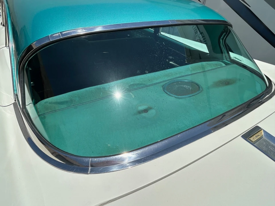 1960 Chrysler New Yorker - Image 15 of 23