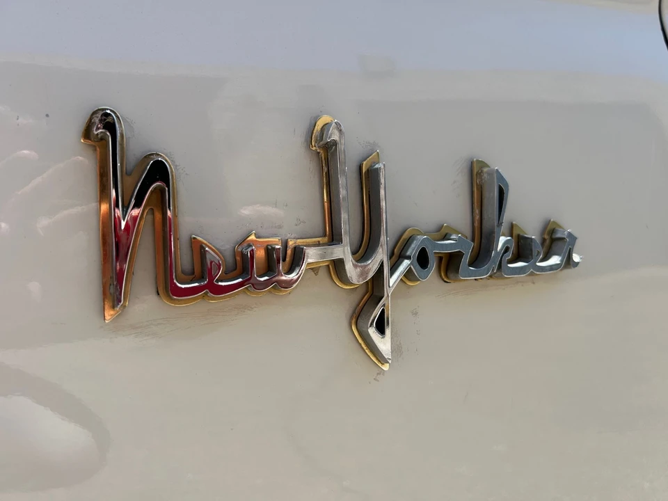 1960 Chrysler New Yorker - Image 19 of 23