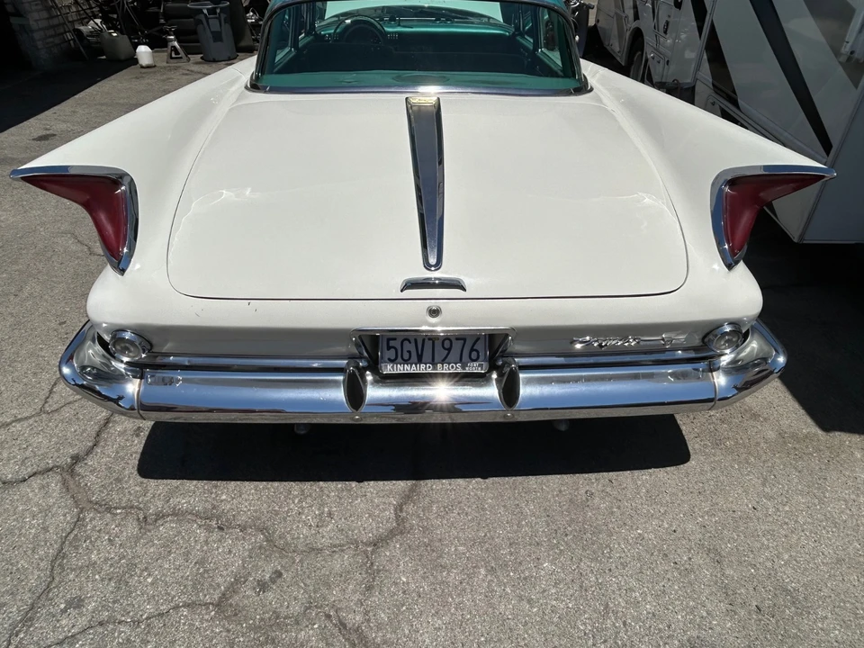 1960 Chrysler New Yorker - Image 8 of 23