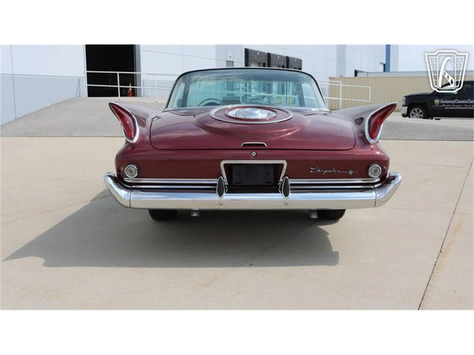1960 Chrysler New Yorker - Image 26 of 31