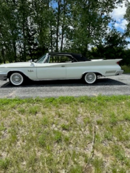 1960 Chrysler New Yorker - Image 16 of 31