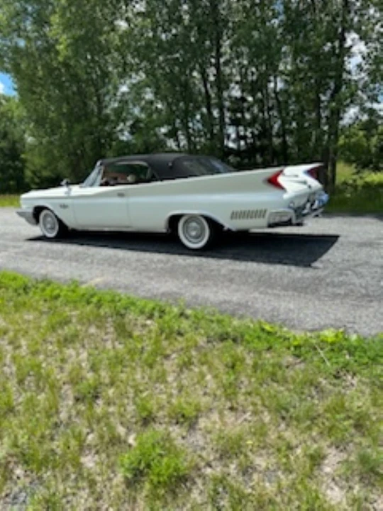 1960 Chrysler New Yorker - Image 15 of 31