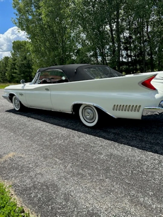 1960 Chrysler New Yorker - Image 14 of 31
