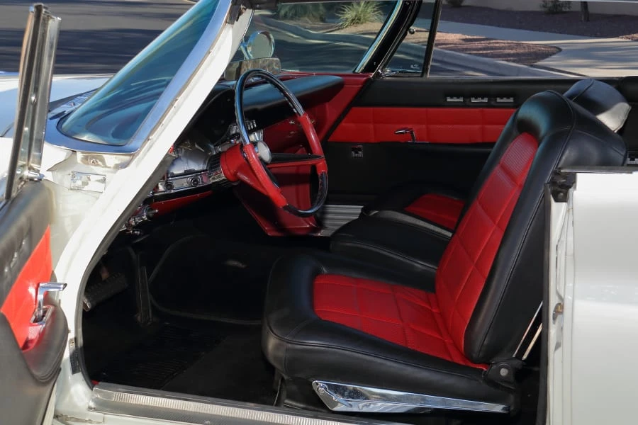 1960 Chrysler New Yorker - Image 29 of 31