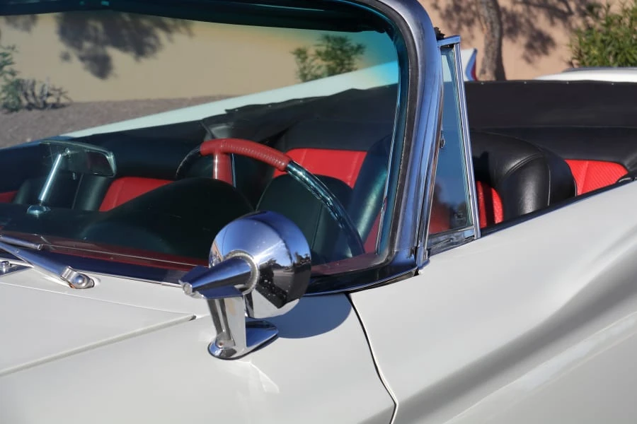 1960 Chrysler New Yorker - Image 12 of 31