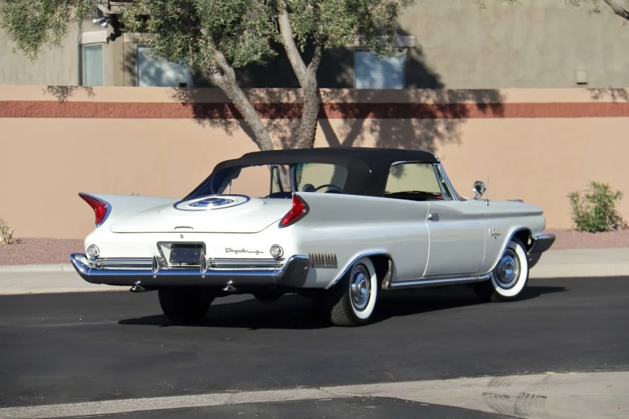 1960 Chrysler New Yorker - Image 3 of 31