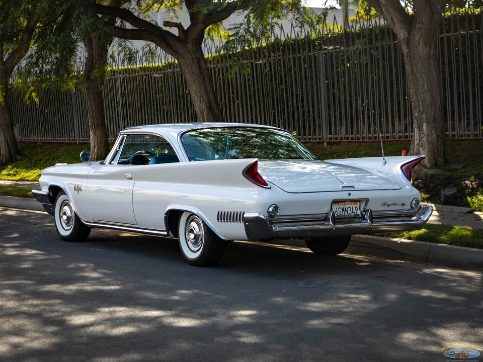 1960 Chrysler New Yorker - Image 8 of 31