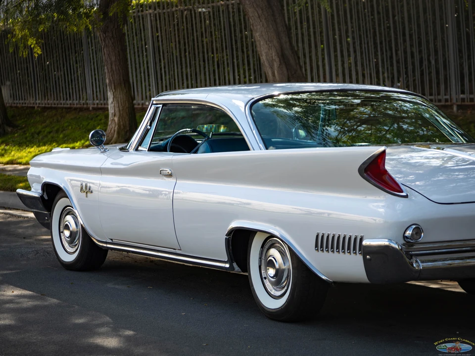 1960 Chrysler New Yorker - Image 25 of 31