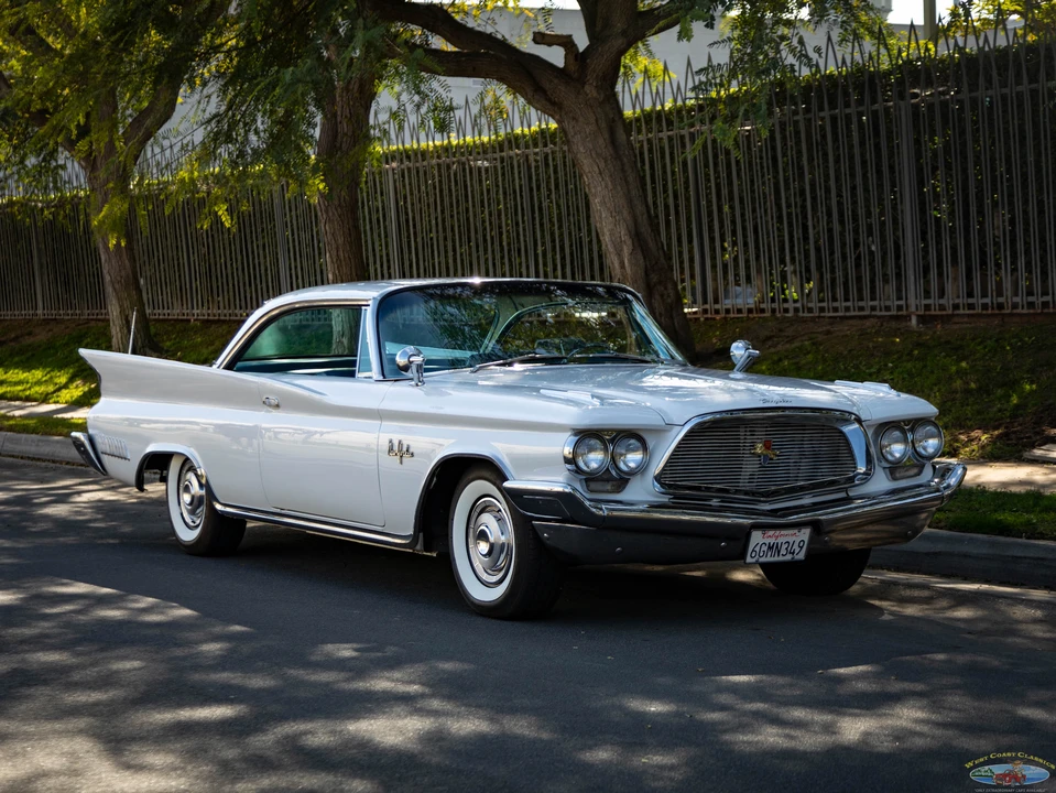 1960 Chrysler New Yorker - Image 4 of 31