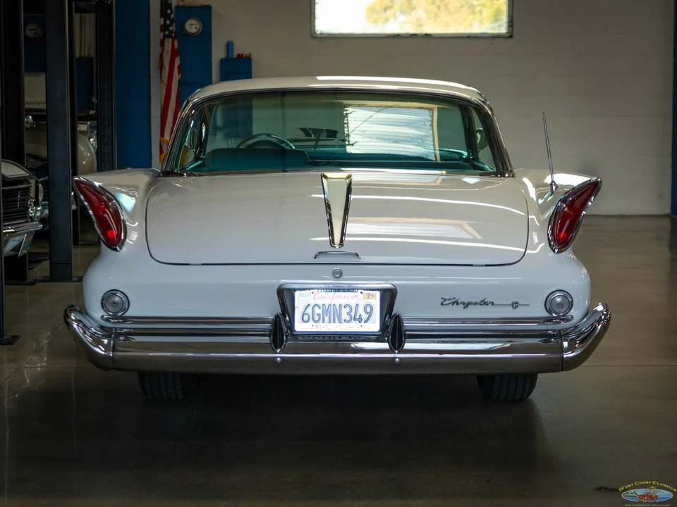 1960 Chrysler New Yorker - Image 15 of 31