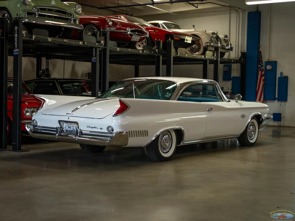 1960 Chrysler New Yorker - Image 14 of 31