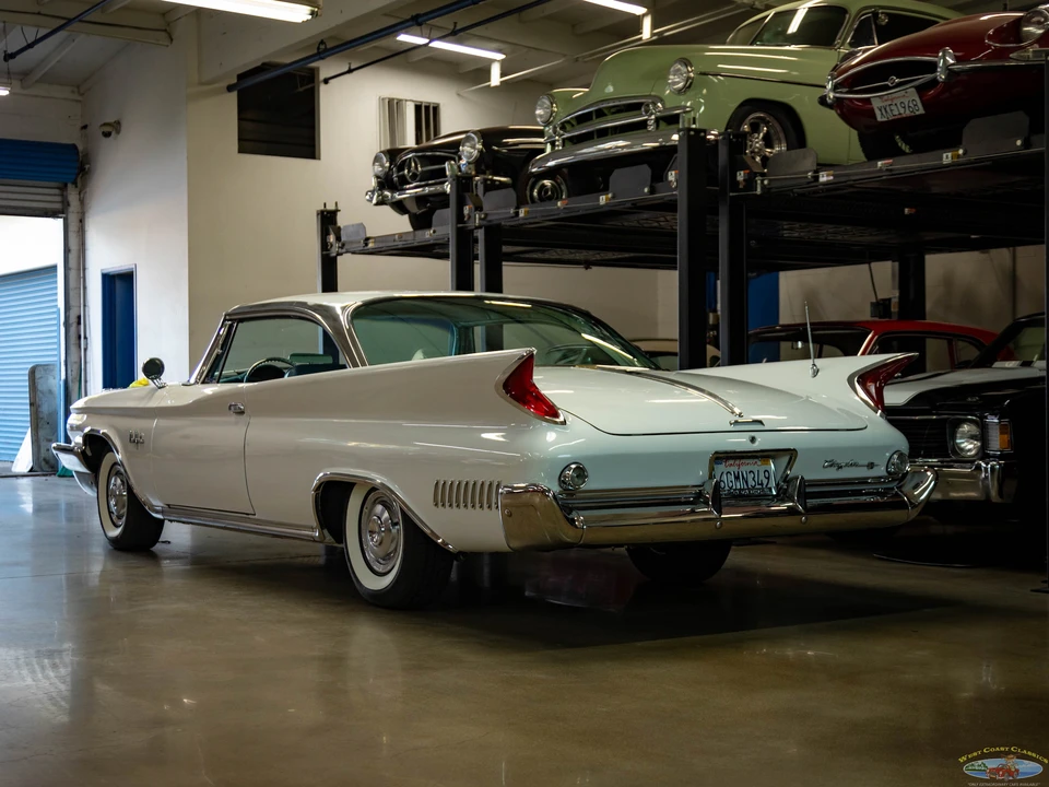1960 Chrysler New Yorker - Image 16 of 31