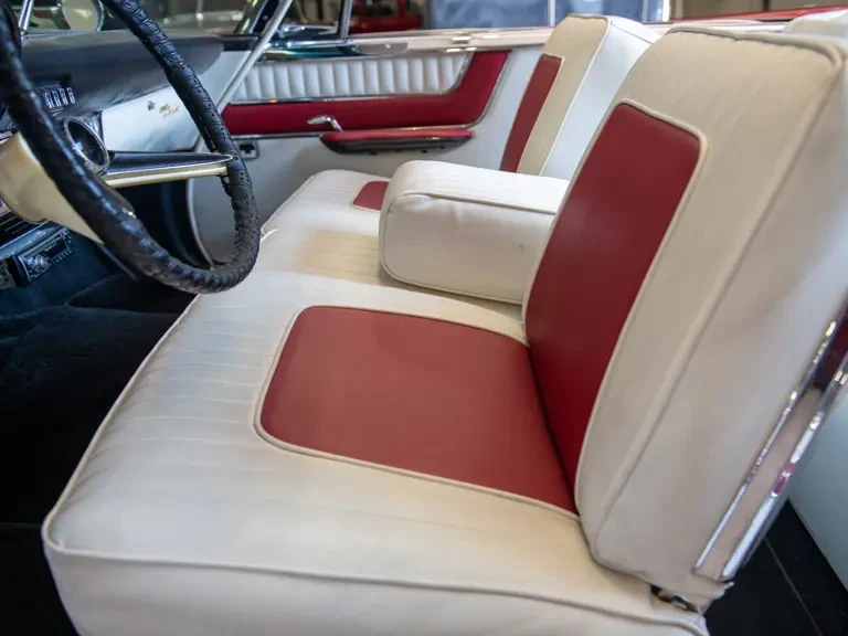 1960 Chrysler Windsor - Image 15 of 31