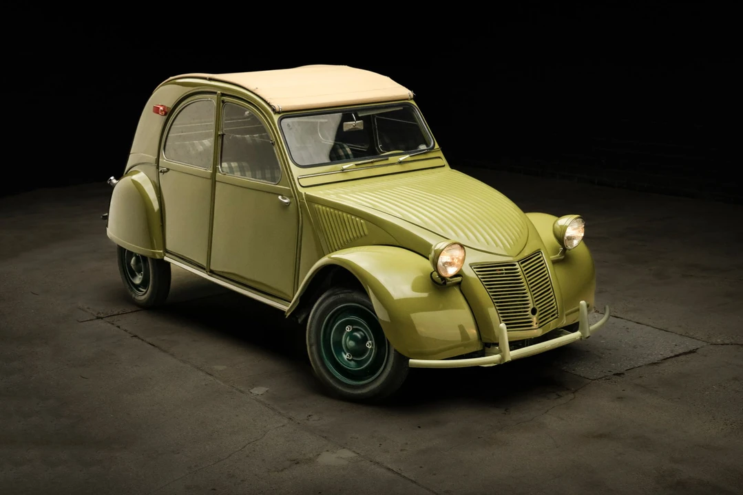 1960 Citroen 2CV - Image 8 of 31