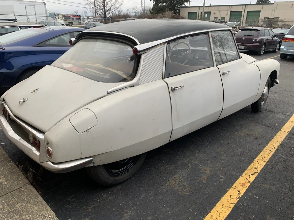 1960 Citroen DS19 - Image 17 of 31