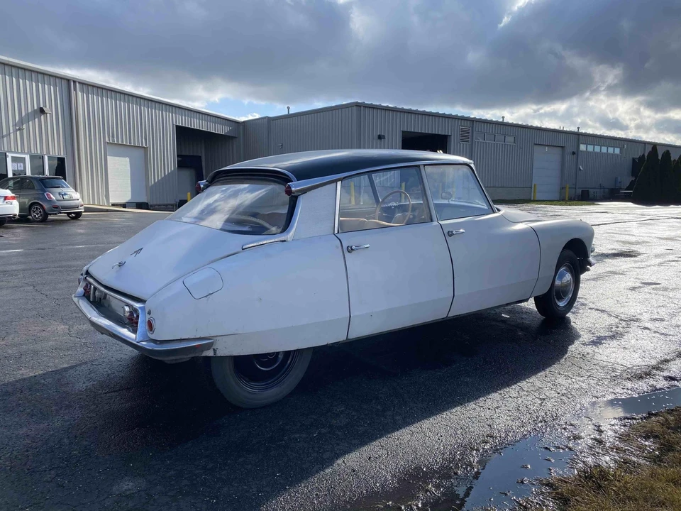 1960 Citroen DS19 - Image 18 of 31