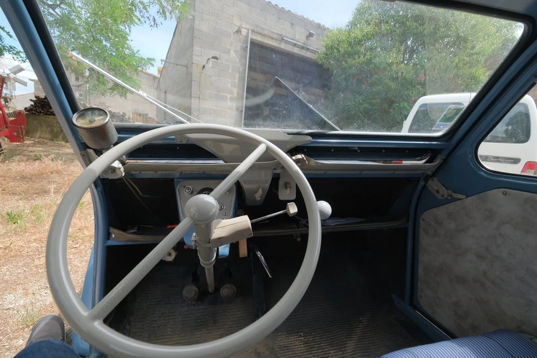 1960 Citroen 2CV - Image 19 of 30