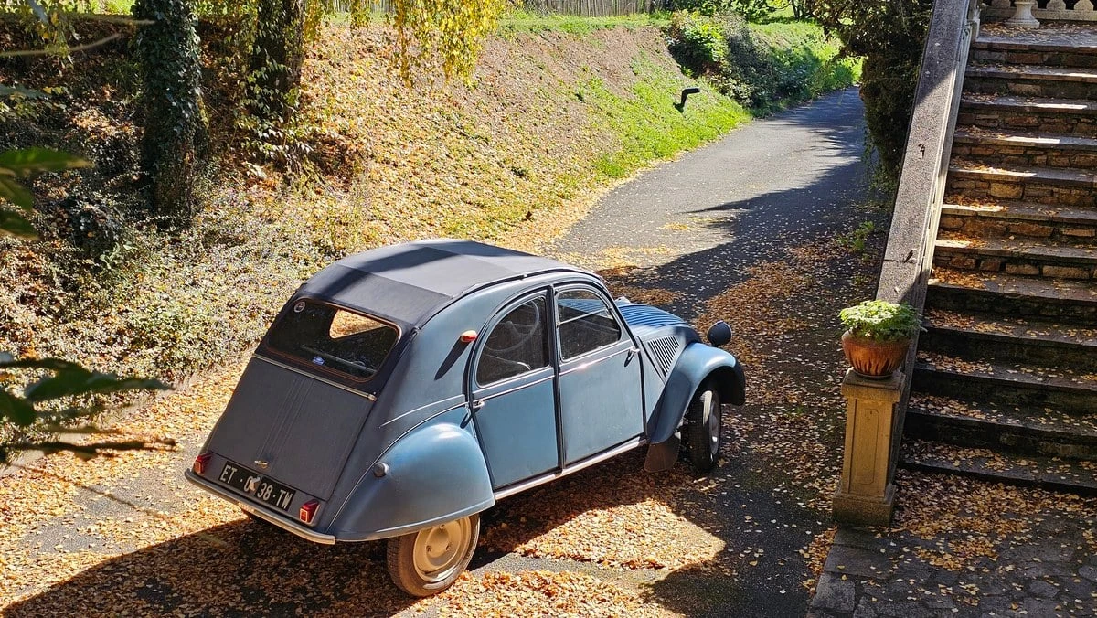 1960 Citroen 2CV - Image 2 of 30