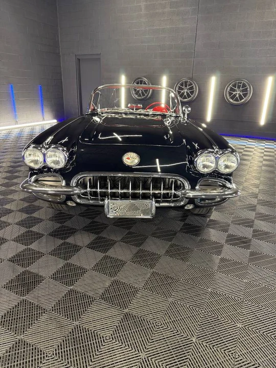 1960 Chevrolet Corvette C1 - Image 12 of 13