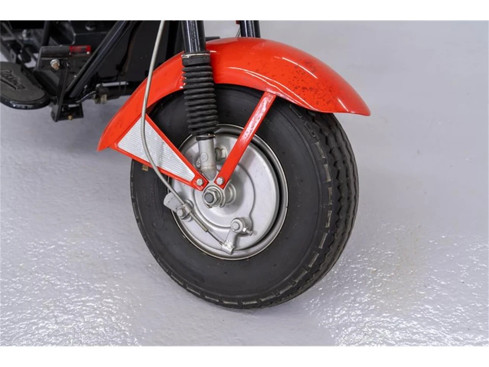 1960 Cushman Eagle - Image 9 of 21