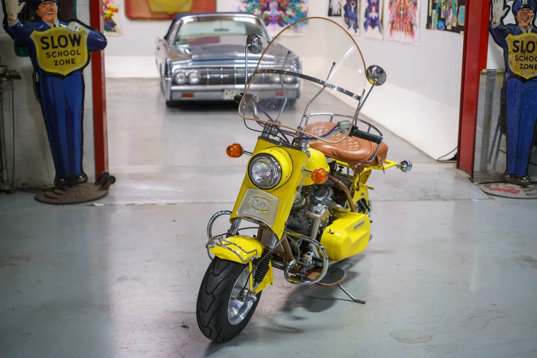 1960 Cushman Eagle - Image 11 of 31
