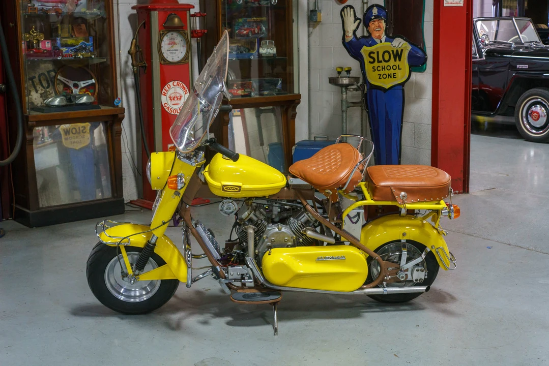 1960 Cushman Eagle - Image 7 of 31