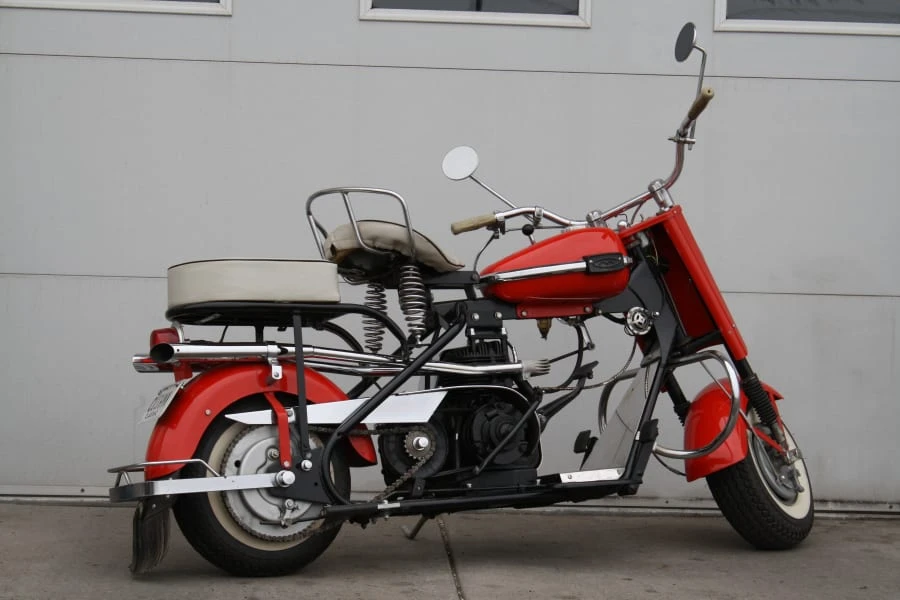 1960 Cushman Eagle - Image 2 of 3