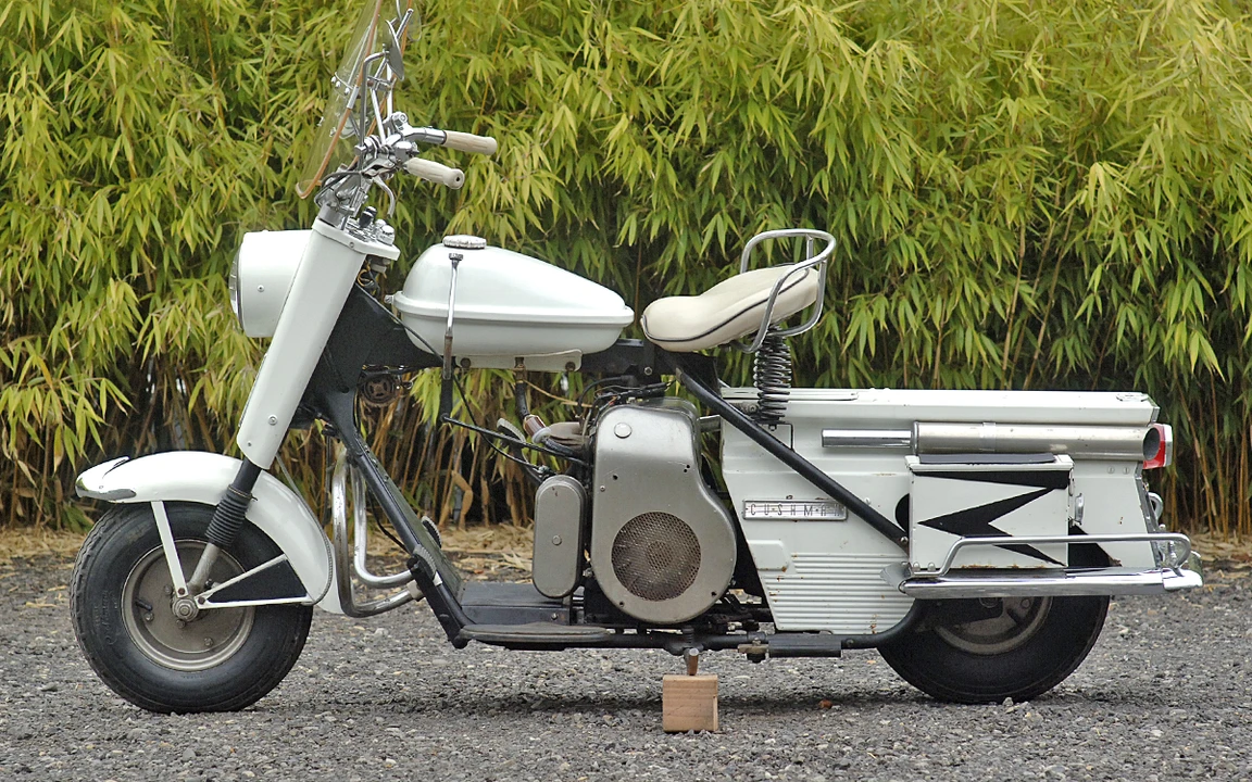 1960 Cushman Eagle - Image 12 of 31