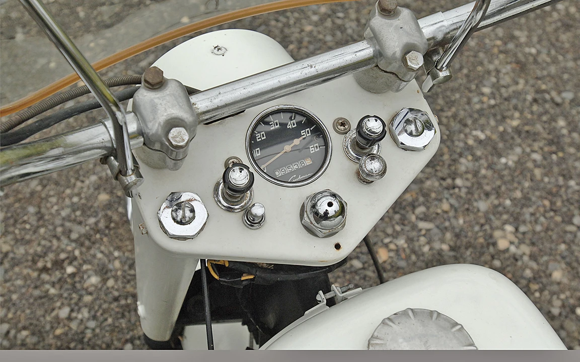 1960 Cushman Eagle - Image 16 of 31