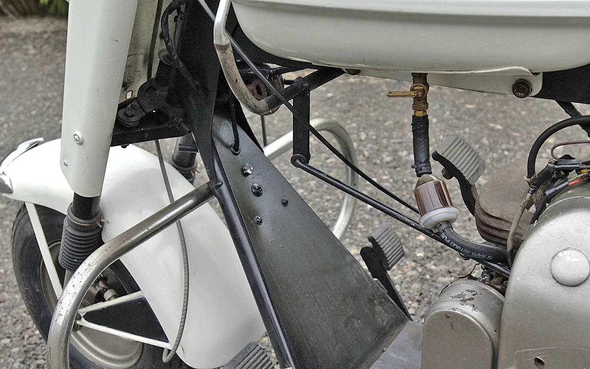 1960 Cushman Eagle - Image 17 of 31