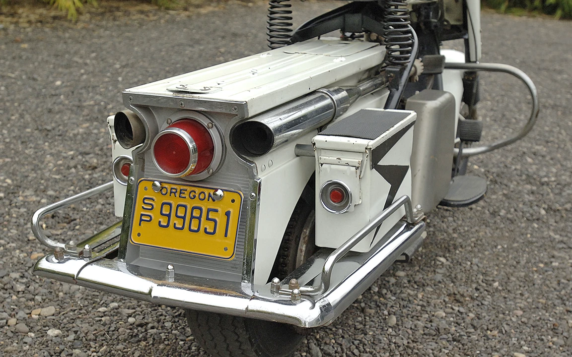 1960 Cushman Eagle - Image 5 of 31