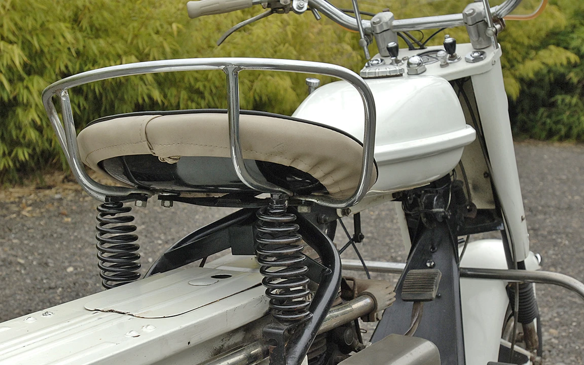 1960 Cushman Eagle - Image 6 of 31