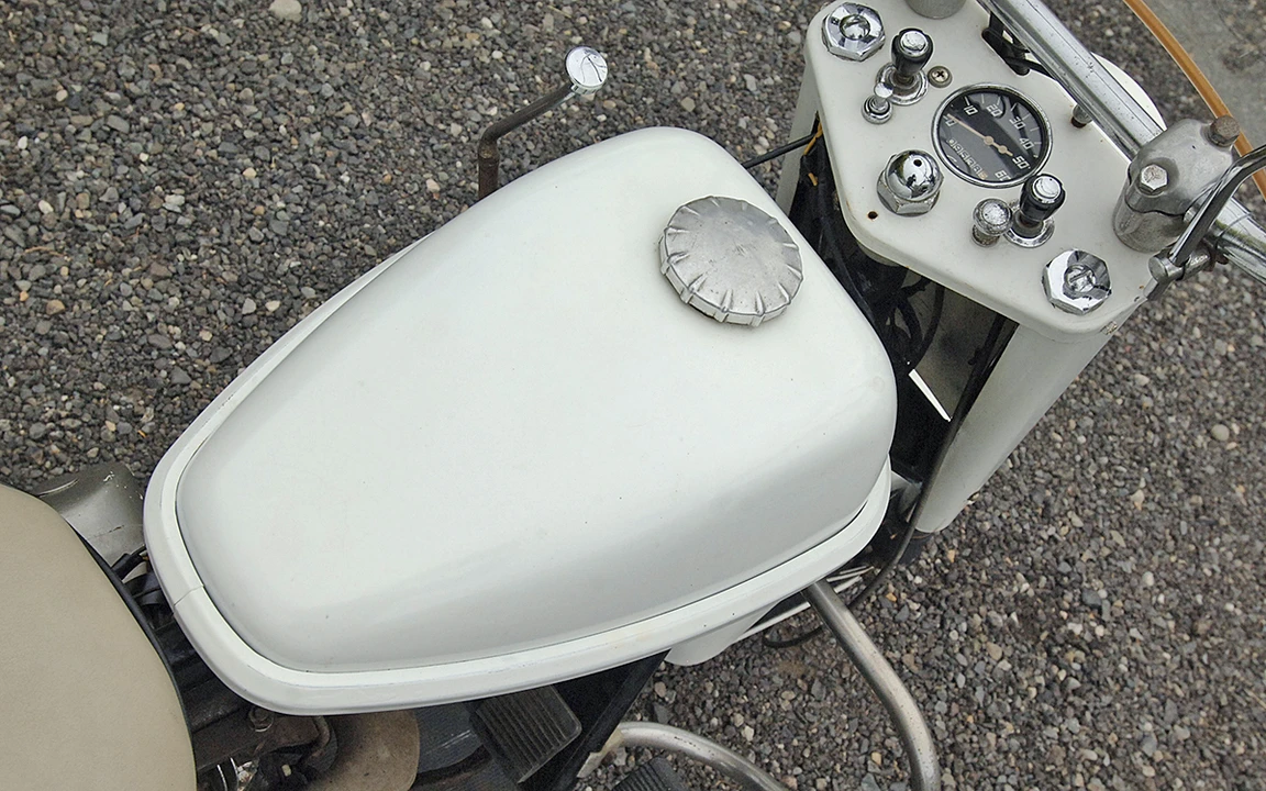 1960 Cushman Eagle - Image 10 of 31