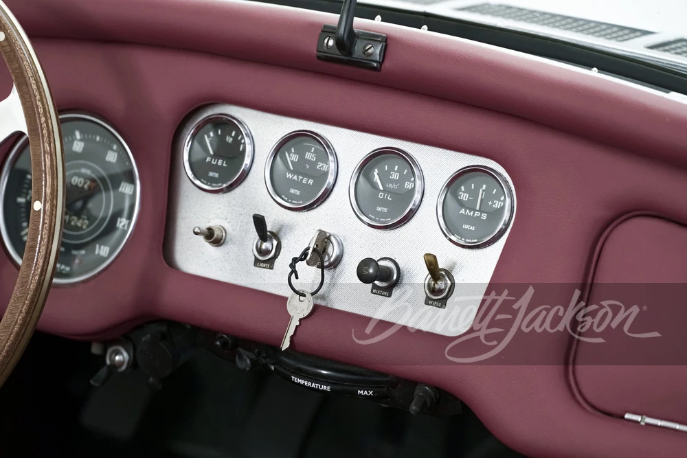 1960 Daimler SP250 - Image 13 of 31